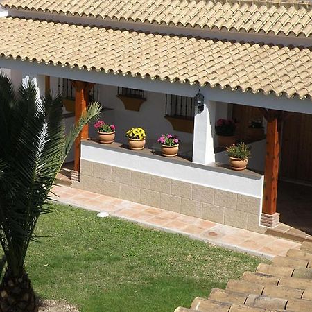 Hostal Las Acacias Лос-Каньос-де-Мека Экстерьер фото