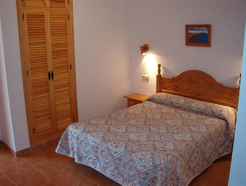 Hostal Las Acacias Лос-Каньос-де-Мека Номер фото