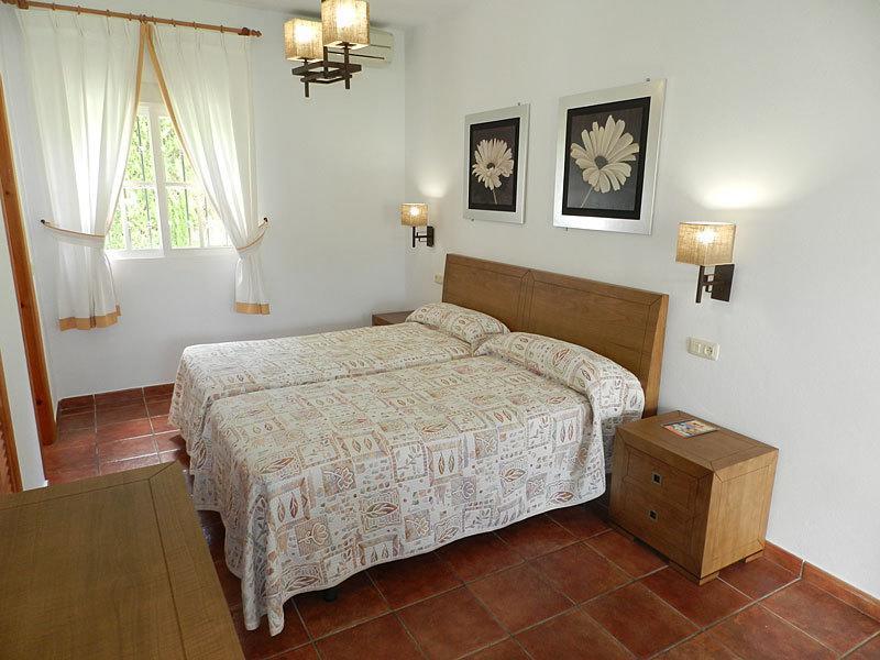 Hostal Las Acacias Лос-Каньос-де-Мека Номер фото